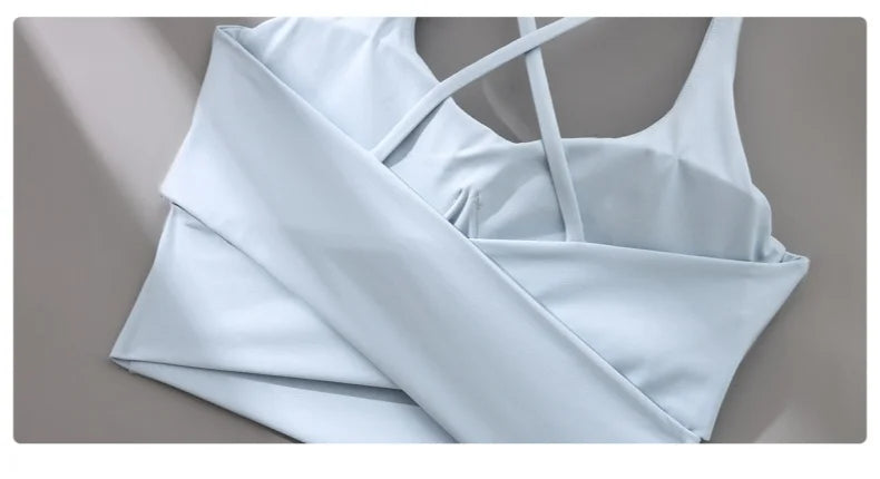 High Impact Seamless Sports Bra with Cross Back