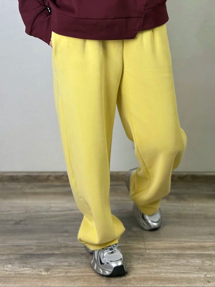 Wide-Leg Fleece Sweatpants