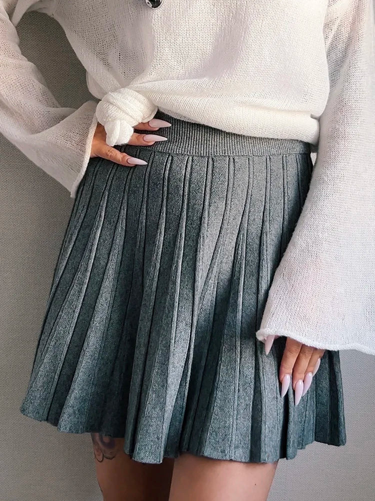 Knitted Pleated Mini Skirt