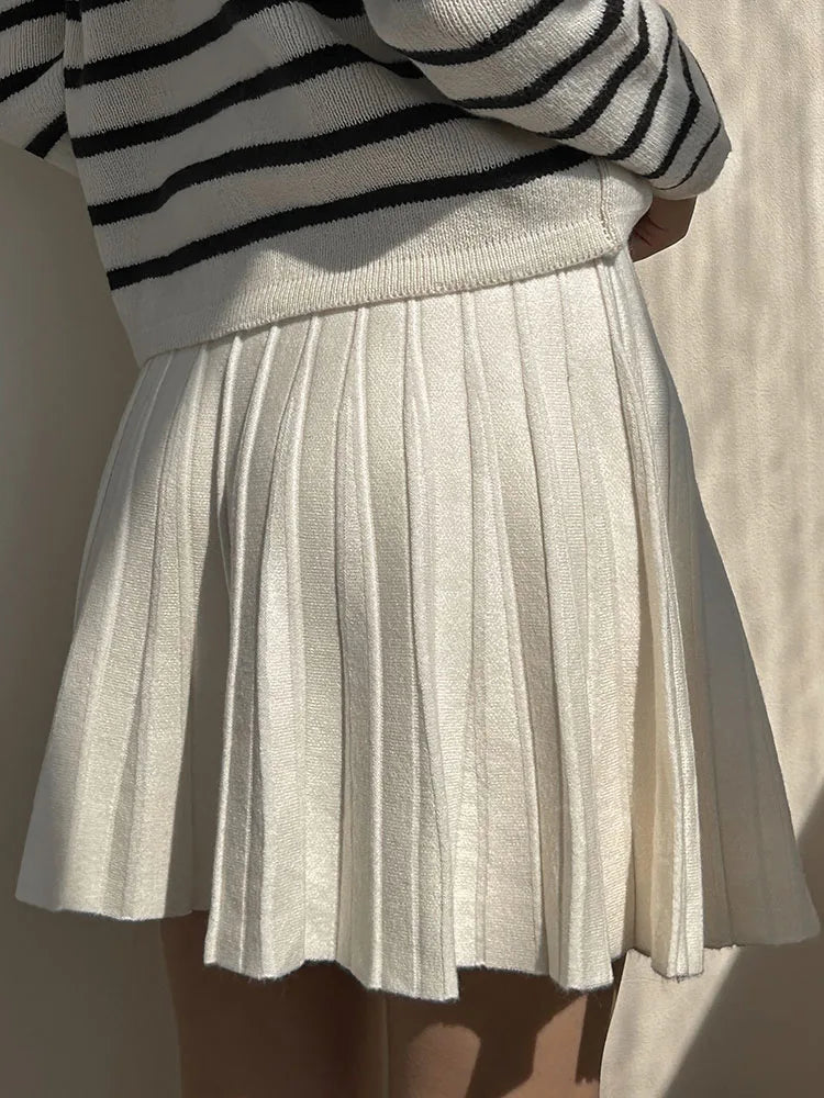 Knitted Pleated Mini Skirt