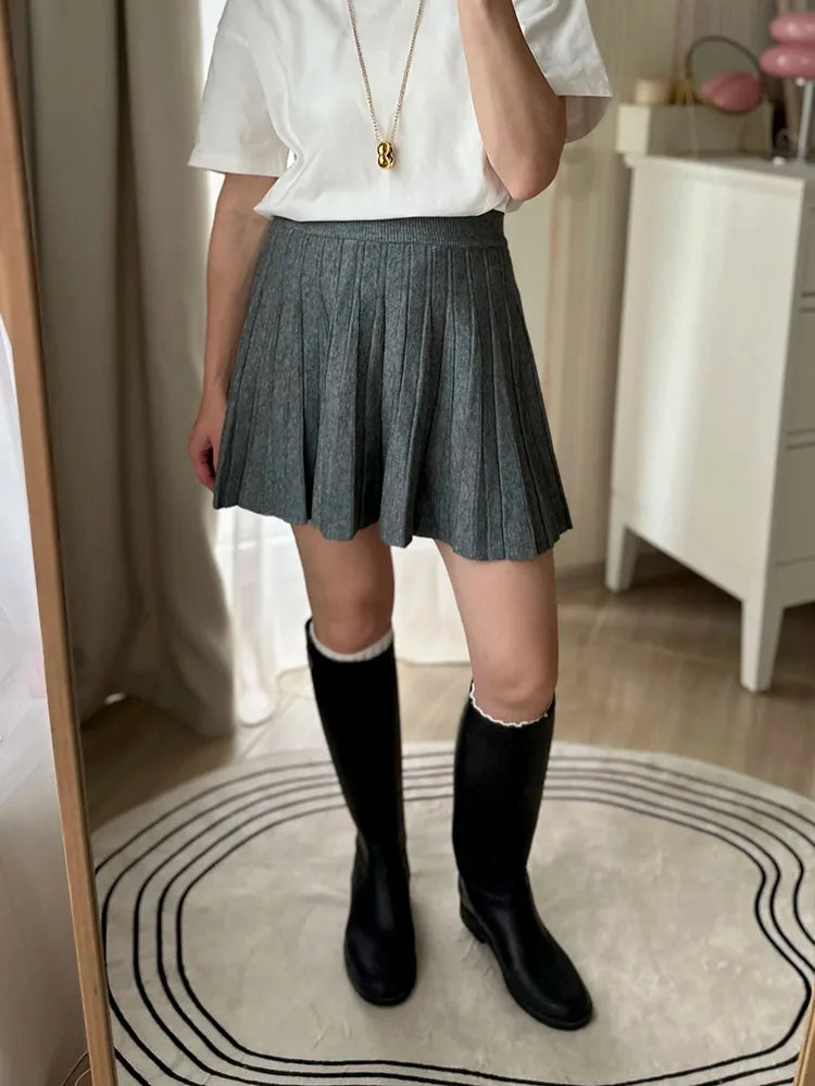 Knitted Pleated Mini Skirt