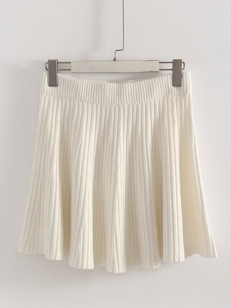 Knitted Pleated Mini Skirt