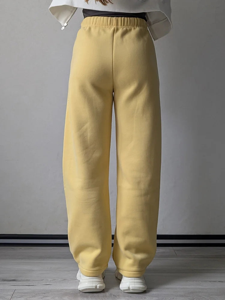 Wide-Leg Fleece Sweatpants