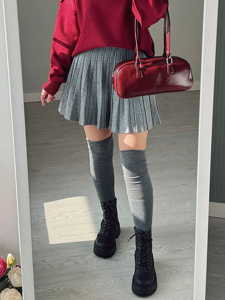 Knitted Pleated Mini Skirt