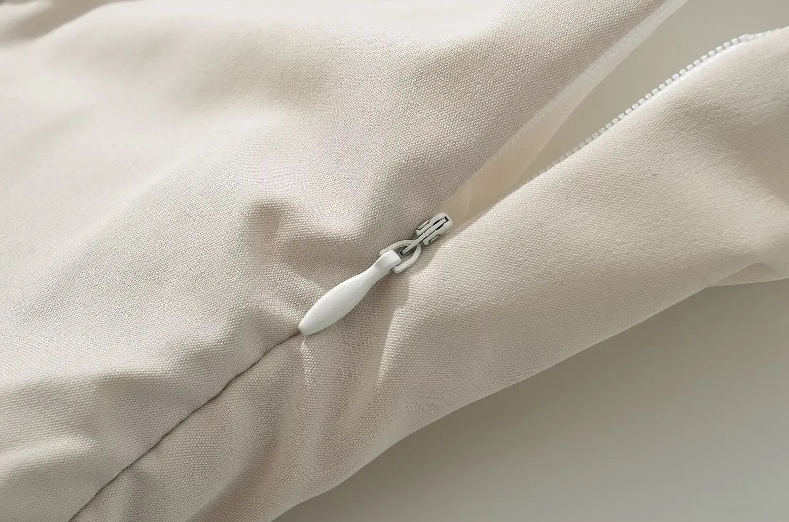 Backless Pleated Low-Waist A-Line Midi Dress