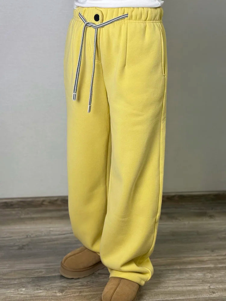 Wide-Leg Fleece Sweatpants