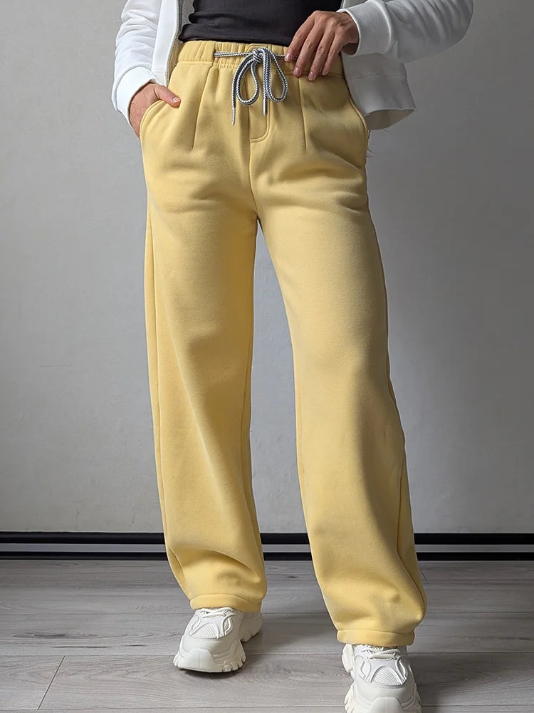 Wide-Leg Fleece Sweatpants