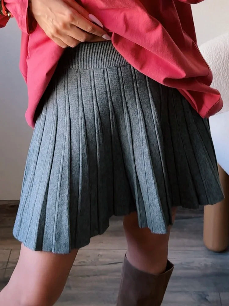 Knitted Pleated Mini Skirt