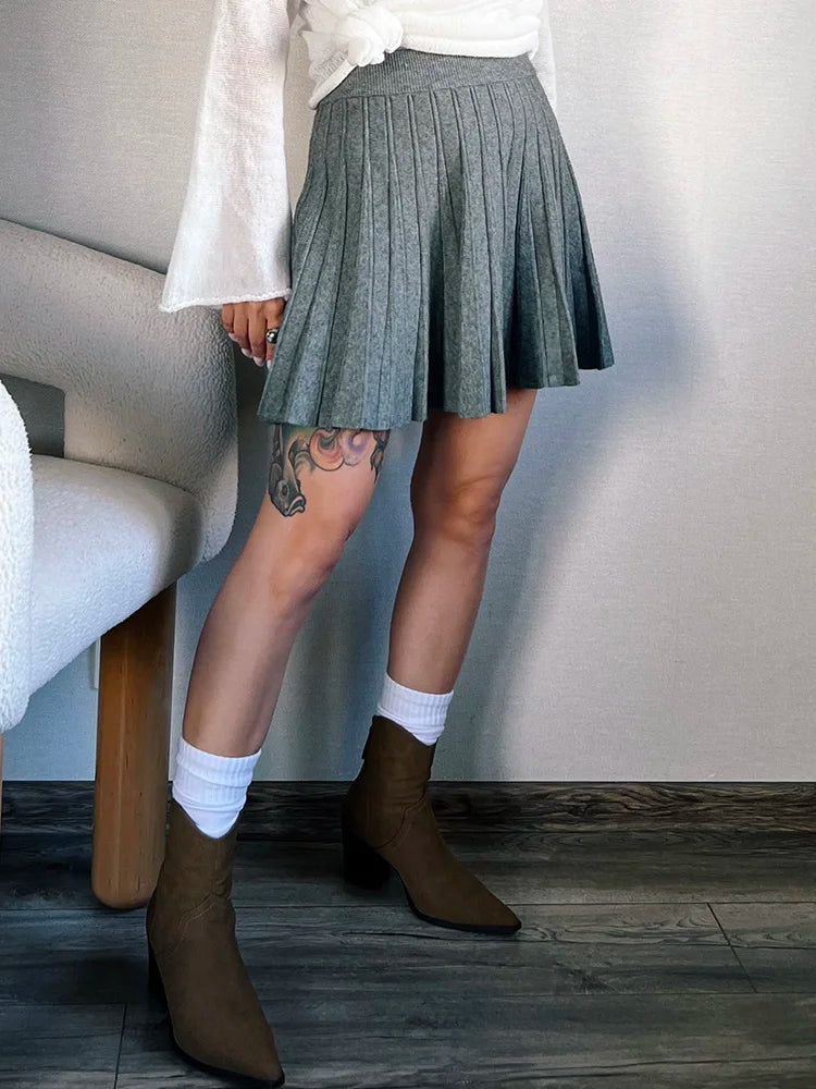 Knitted Pleated Mini Skirt