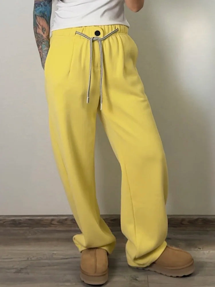 Wide-Leg Fleece Sweatpants
