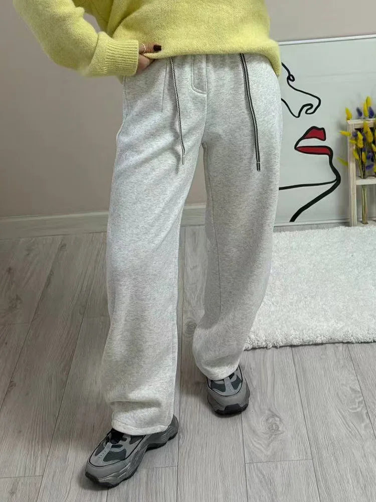 Wide-Leg Fleece Sweatpants