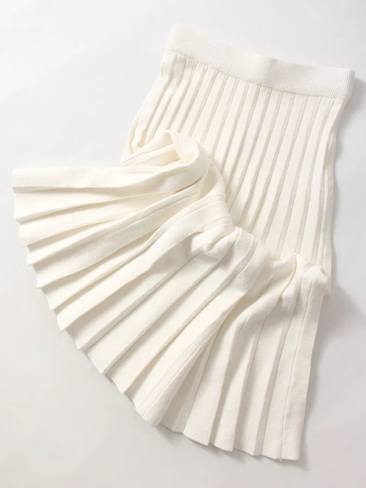 Knitted Pleated Mini Skirt