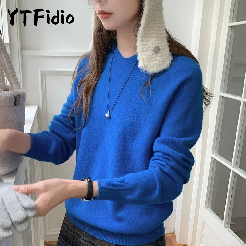 Women’s 100% Wool Hooded Sweater