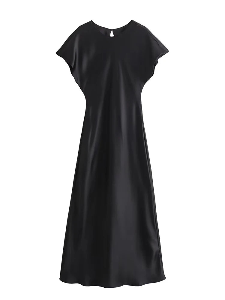 allvariants:: Black dress on a white background