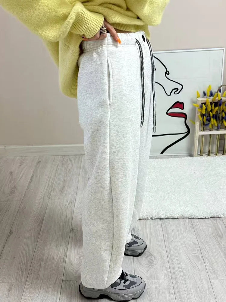 Wide-Leg Fleece Sweatpants