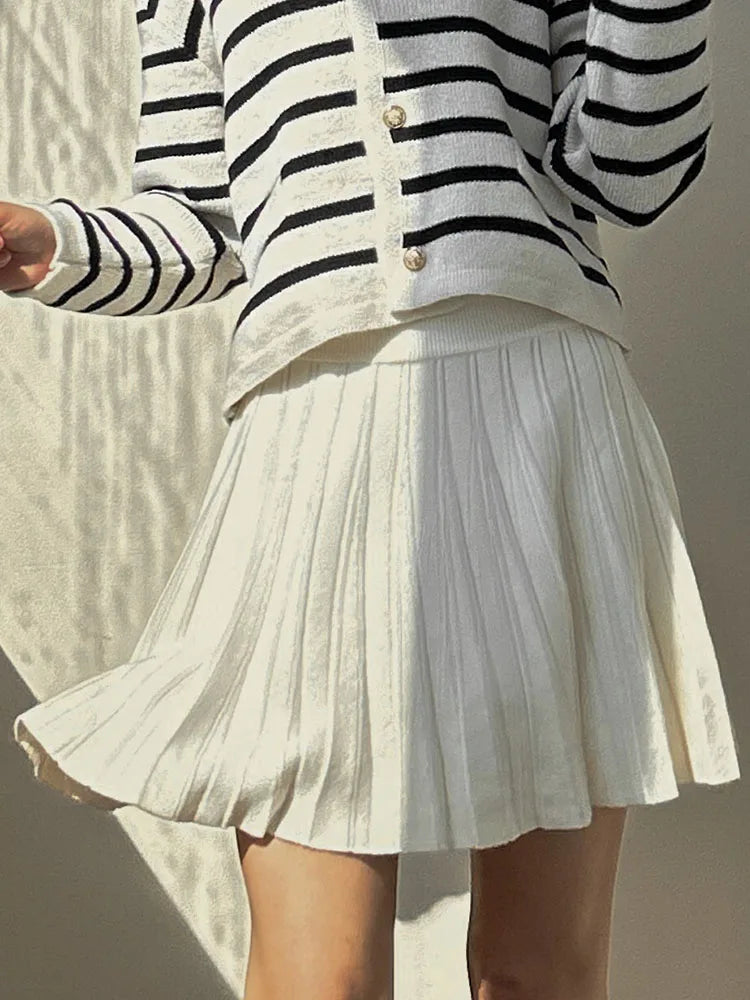 Knitted Pleated Mini Skirt